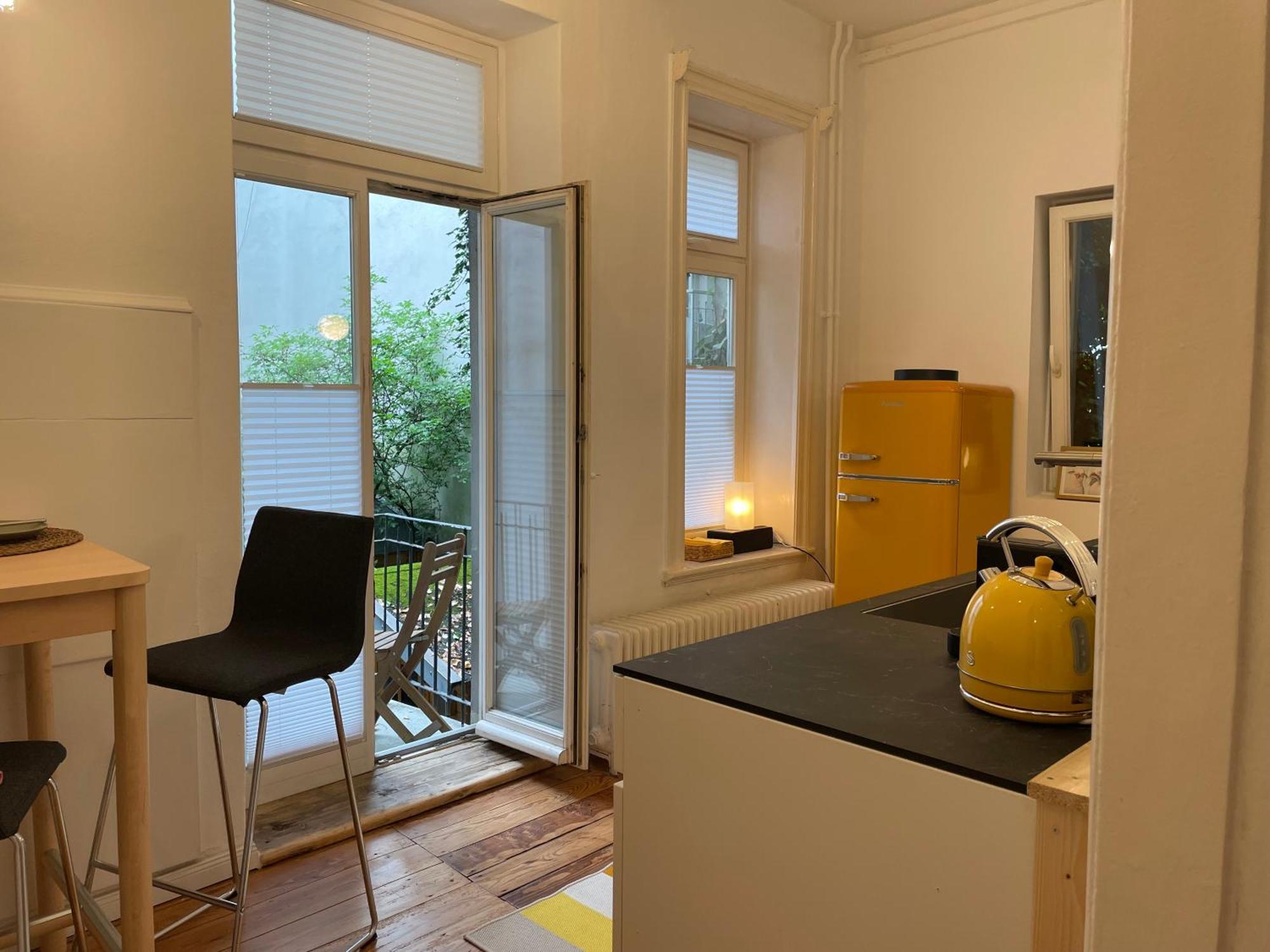 H12 * Hamburg