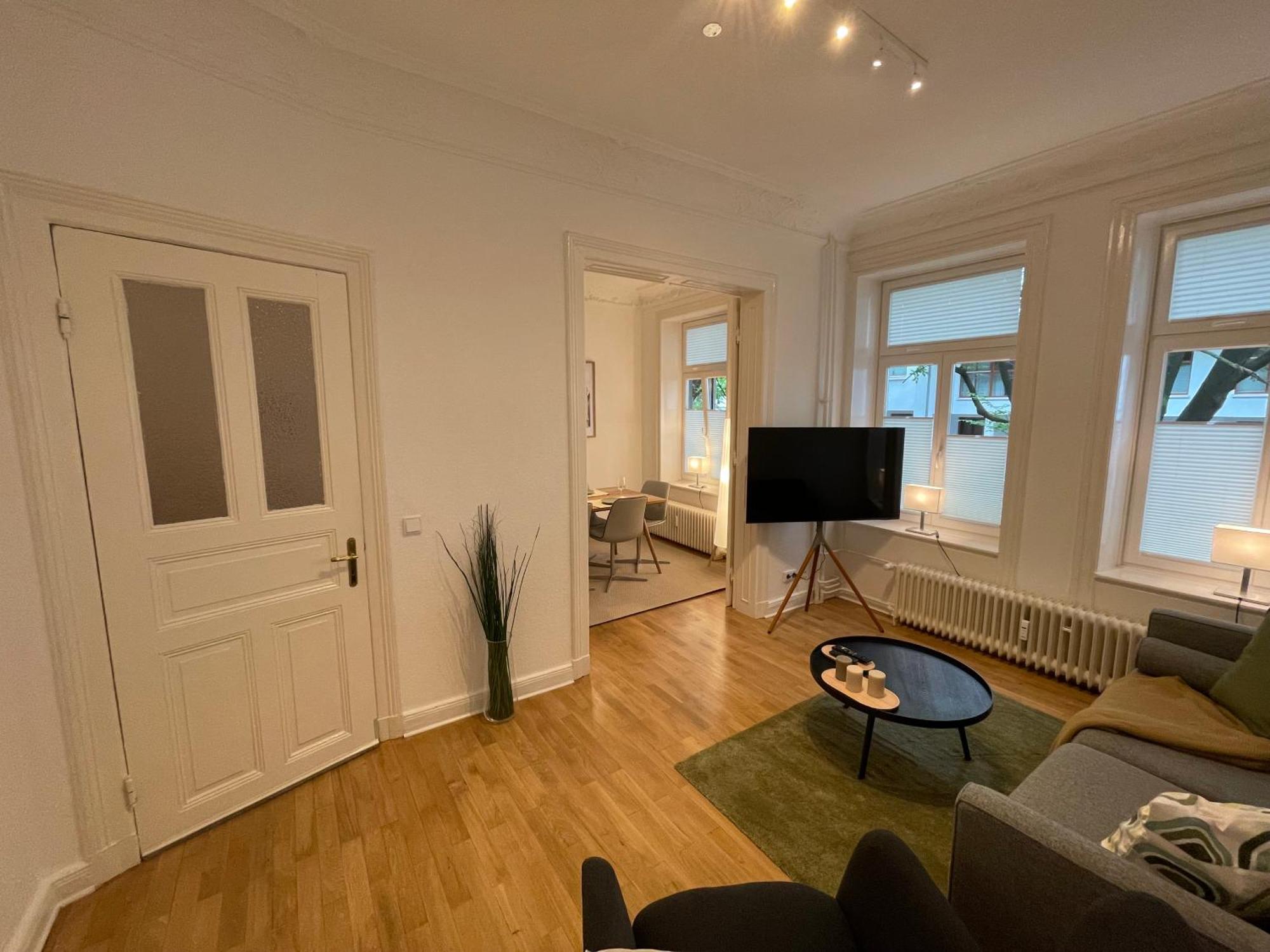 H12 Apartment